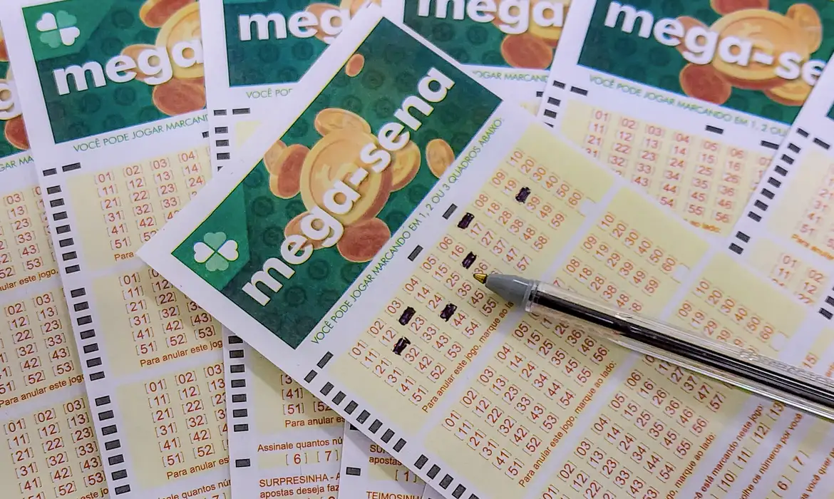 Mega-Sena R$ 45 milhões em jogo após prêmio acumular